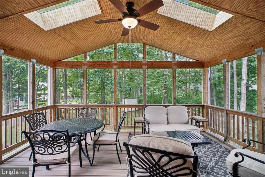 Photo of 9739 IRONMASTER DRIVE