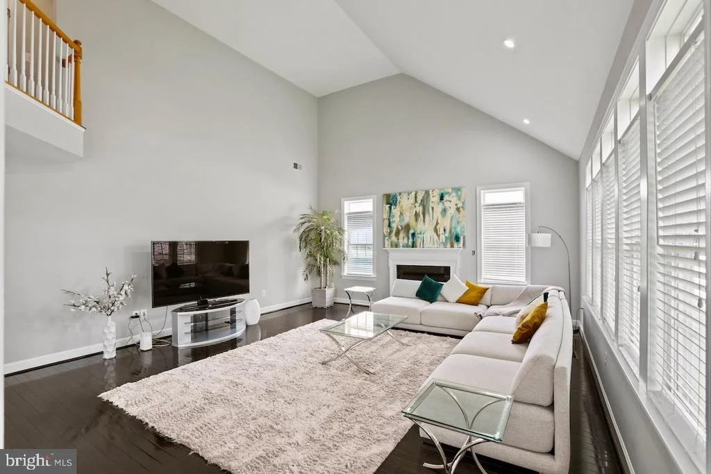 Photo of 45932 PULLMAN COURT