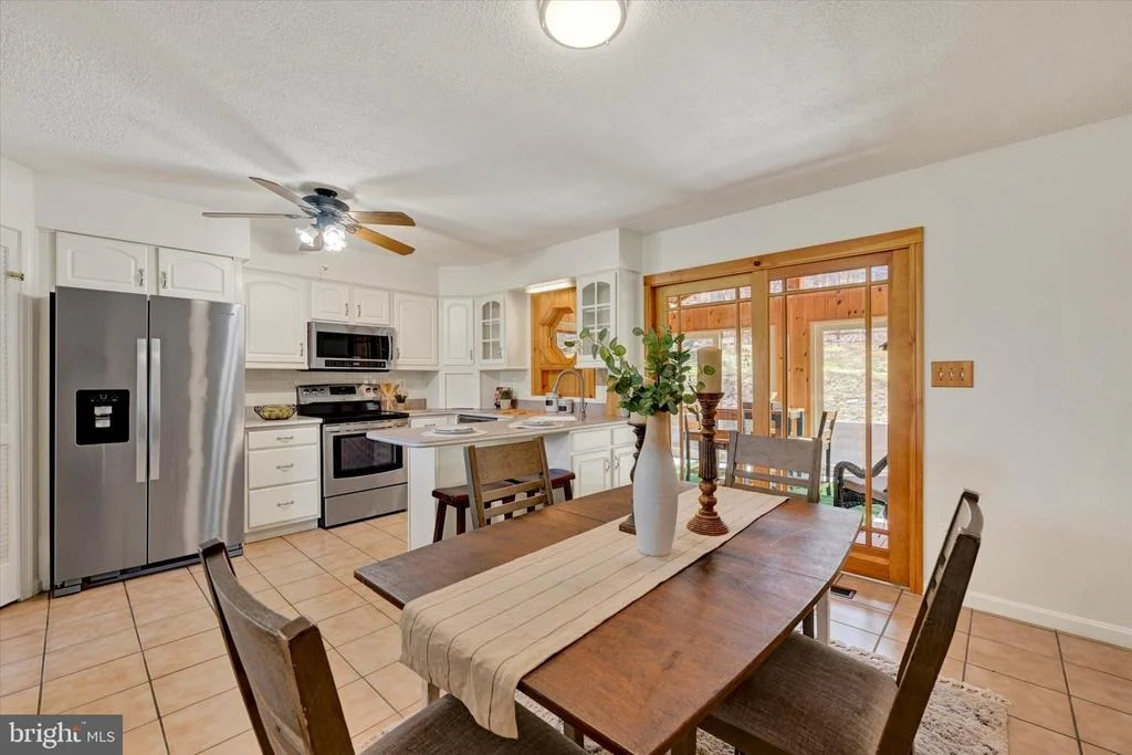 Photo of 5451 GLEN ARM ROAD