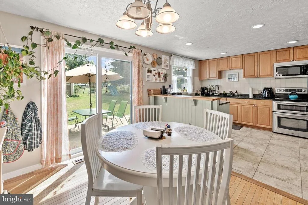 Photo of 4403 FELDSPAR ROAD