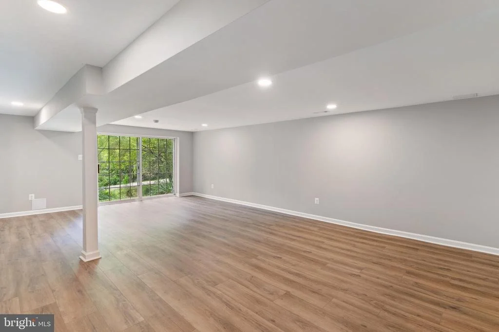 Photo of 11219 LAKEVIEW DRIVE