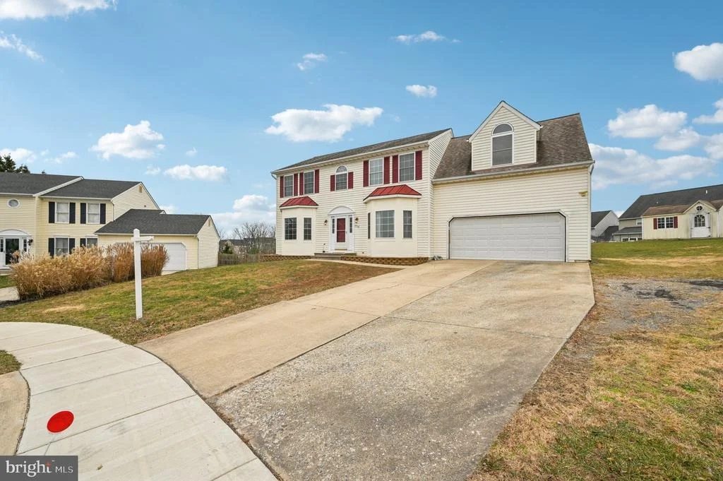 Photo of 8908 BROAD BRANCH COURT