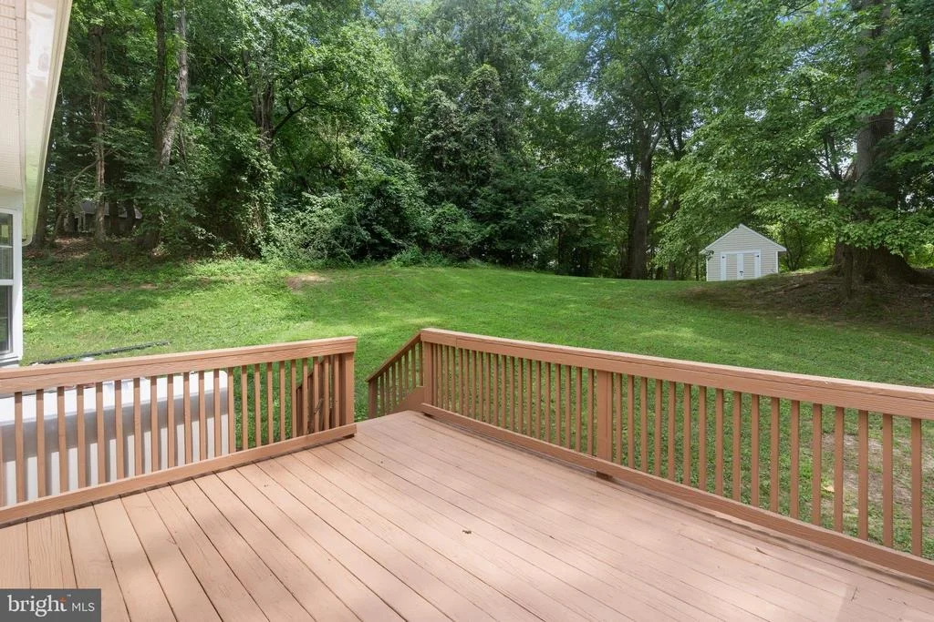 Photo of 11219 LAKEVIEW DRIVE