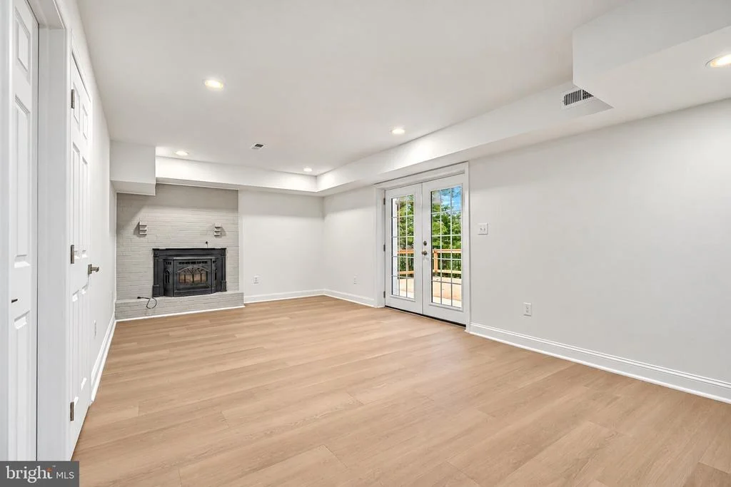 Photo of 1017 ROXLEIGH ROAD