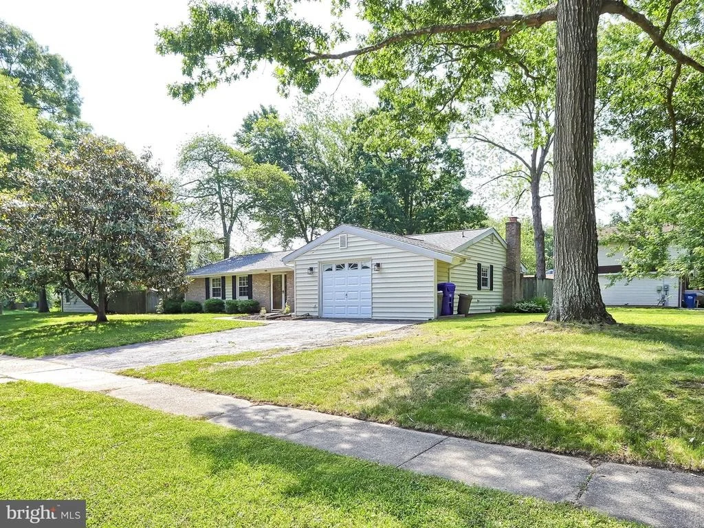 Photo of 2808 BREWSTER ROAD