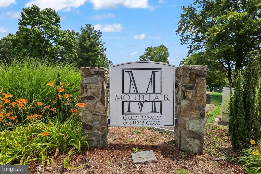 Photo of 16008 FAIRWAY DRIVE