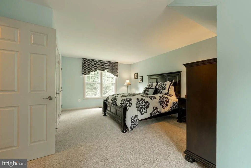 Photo of 10620 HARPOON HILL