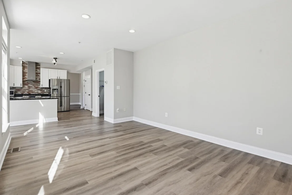 Photo of 14603 FARNHAM LANE
