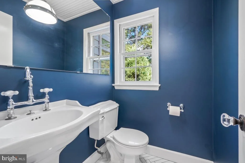Photo of 307 INDIAN SPRING DRIVE