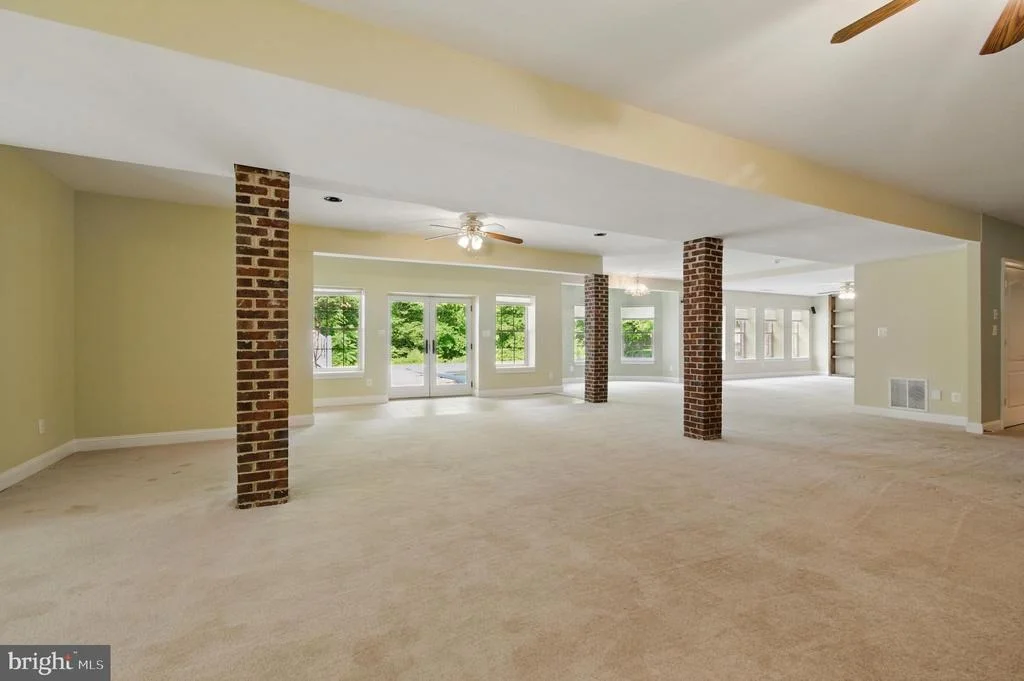 Photo of 1002 COVINGTON WAY