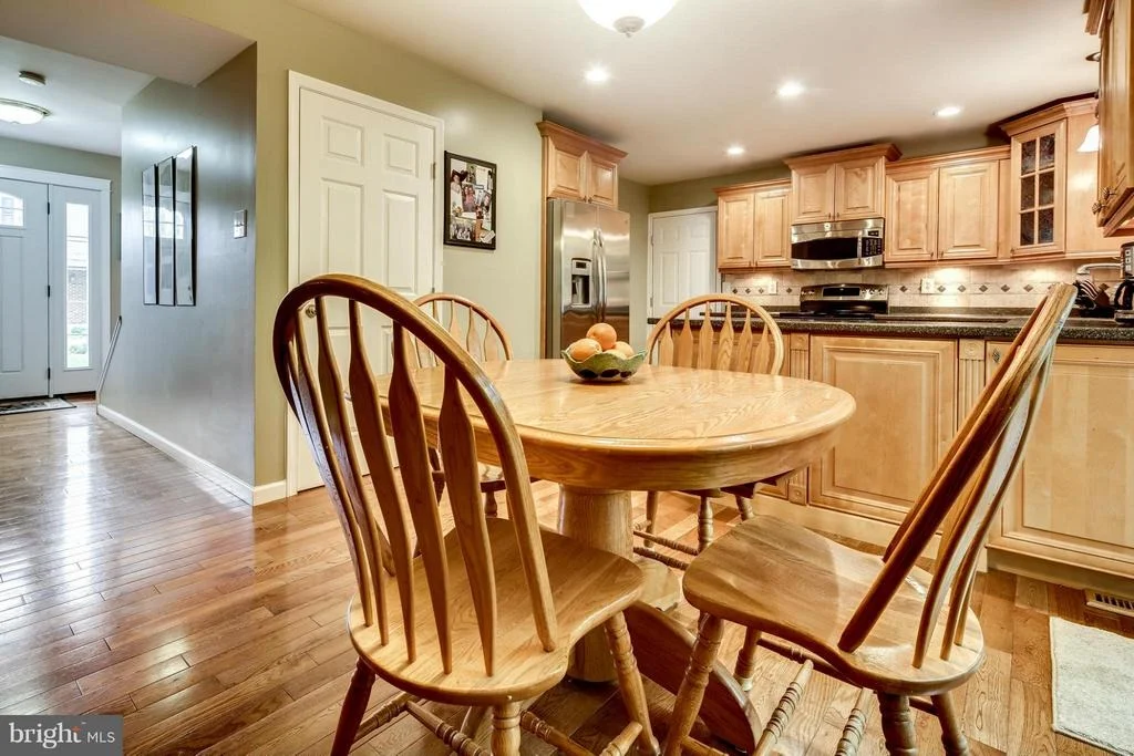 Photo of 9523 RIDGEVIEW DRIVE
