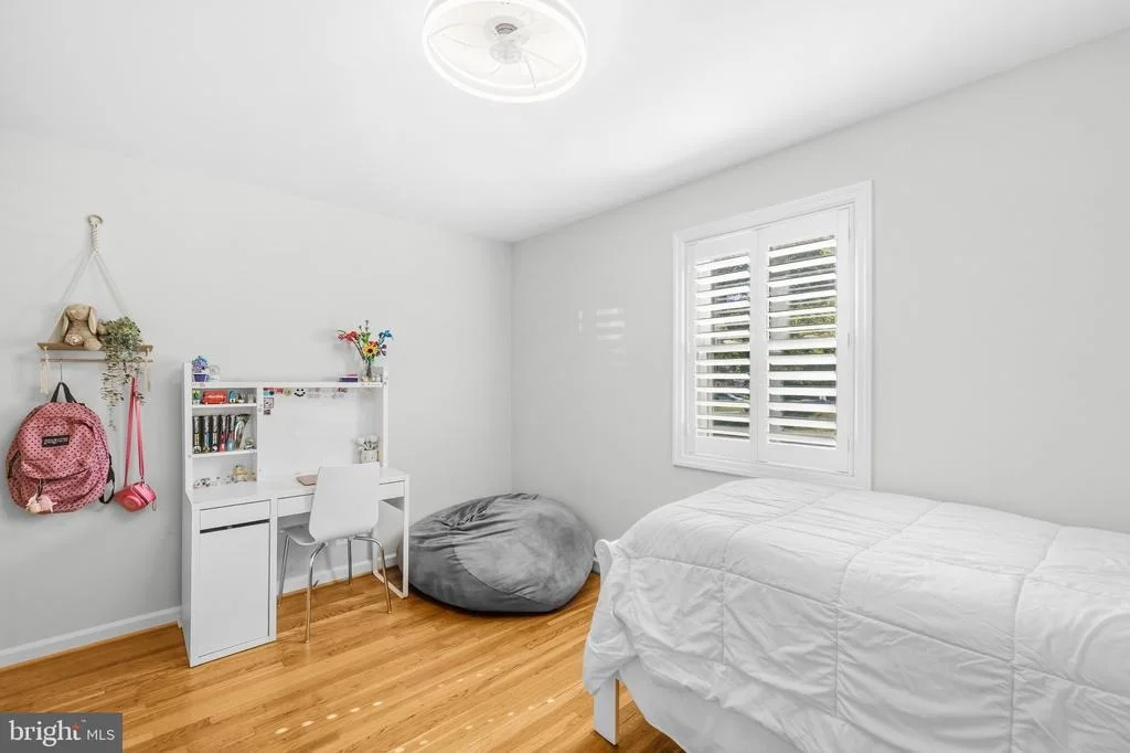 Photo of 1600 FLORA LANE