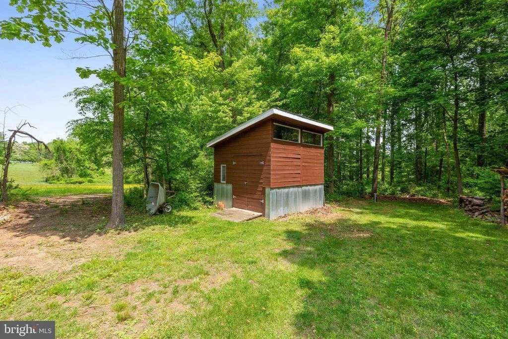 Photo of 803 NORWOOD ROAD