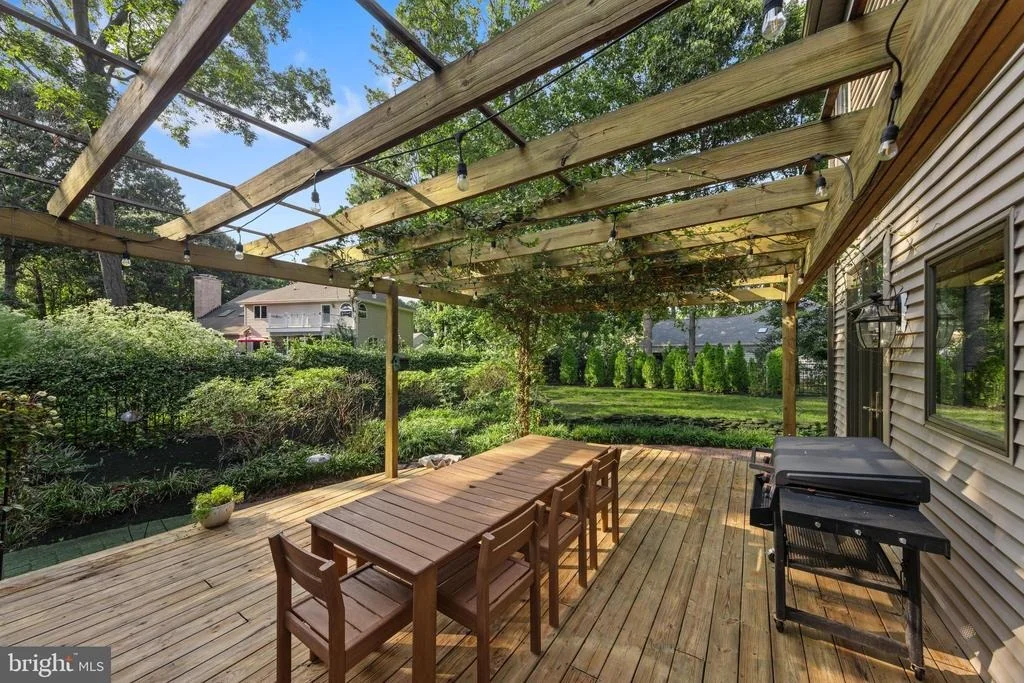 Photo of 123 GLADE CIRCLE W