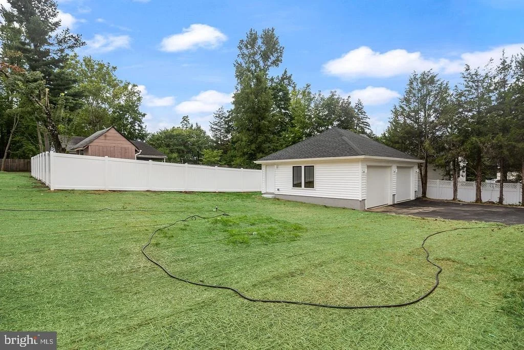 Photo of 6 CHAPEL AVENUE