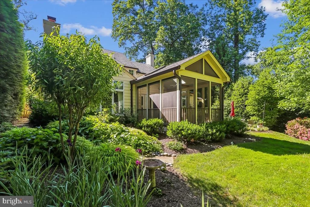 Photo of 3202 PICKWICK LANE