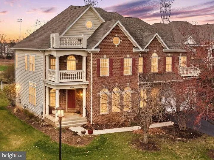 Photo of 41869 FELDSPAR PLACE