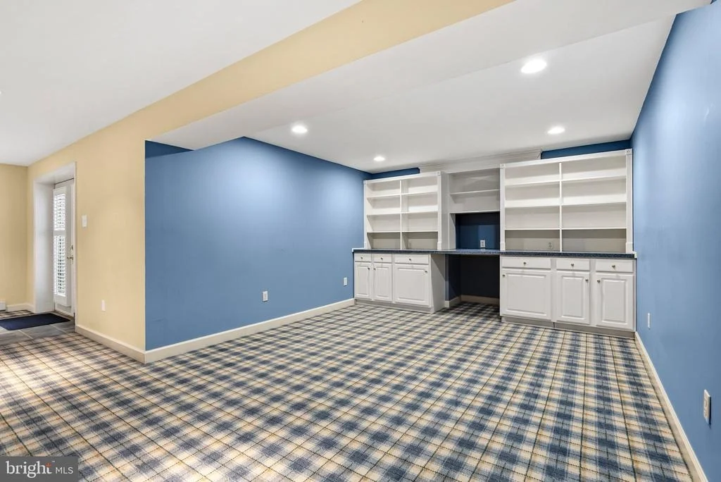 Photo of 11610 SILVERMAPLE COURT