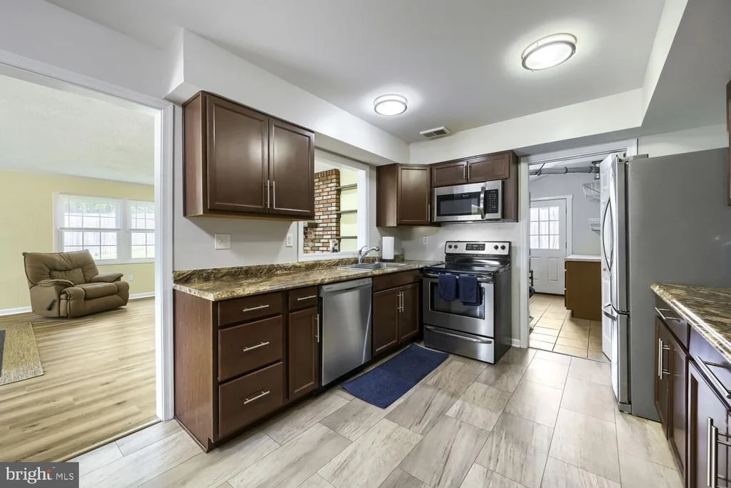 Photo of 13459 OVERBROOK LANE