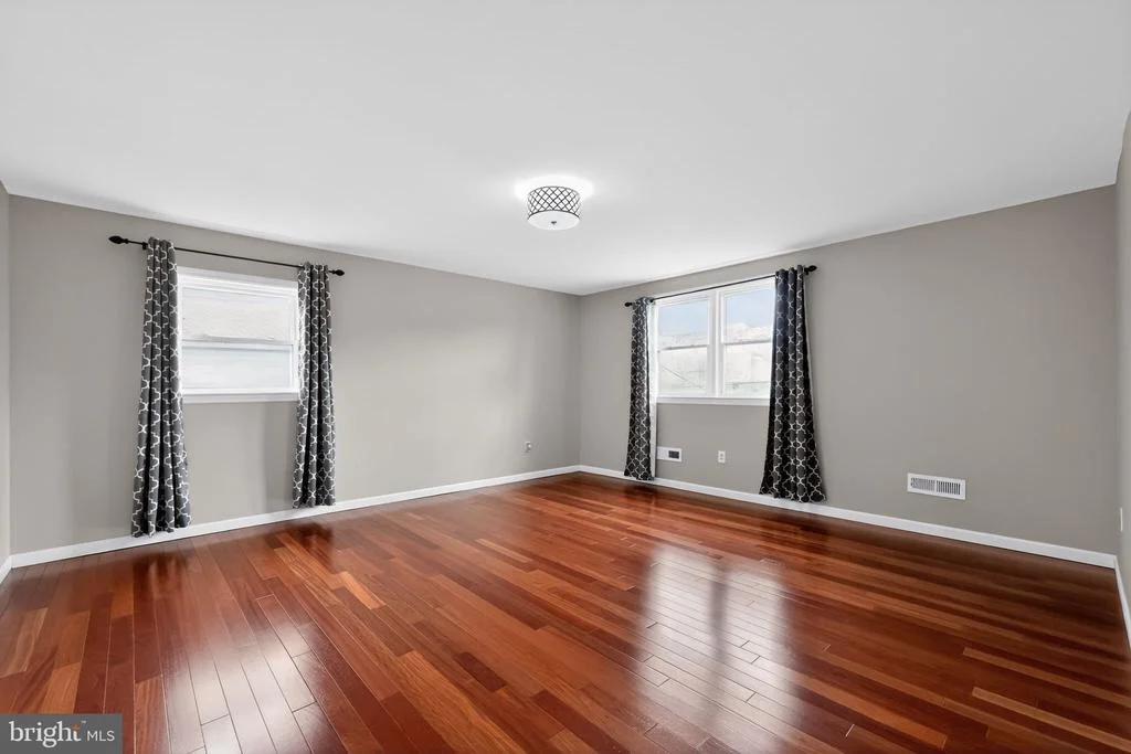 Photo of 1200 CARDINAL LANE