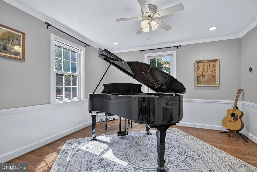 Photo of 212 NORMANDY DRIVE