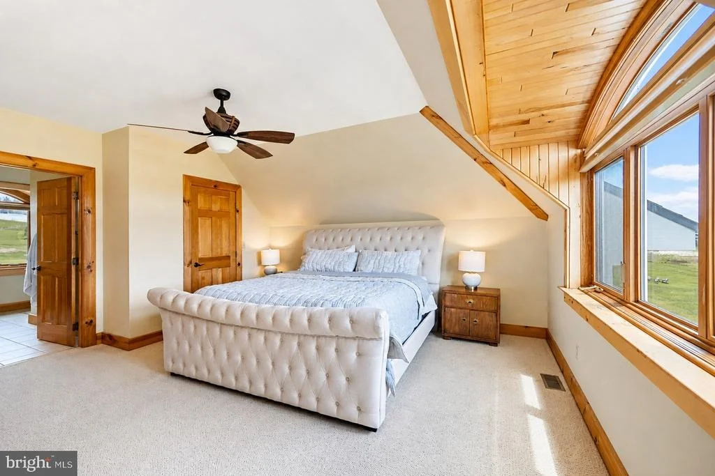 Photo of 282 LAKEFRONT LINKS DRIVE