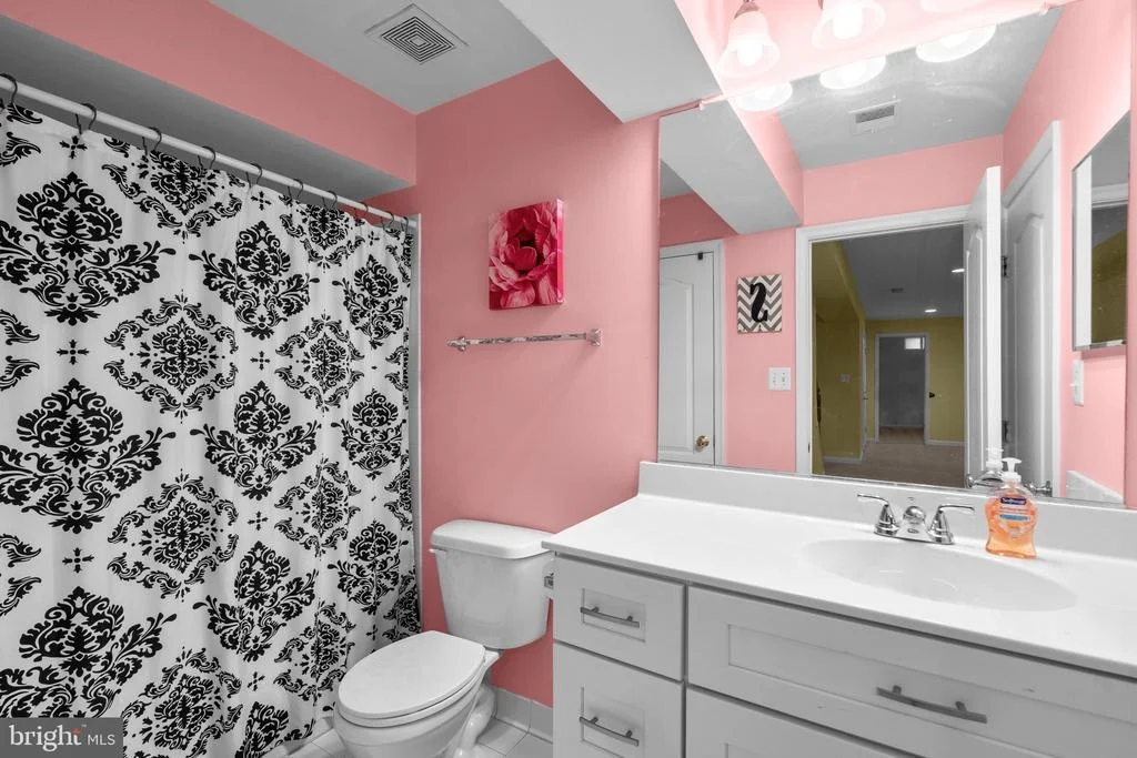 Photo of 220 GALYN