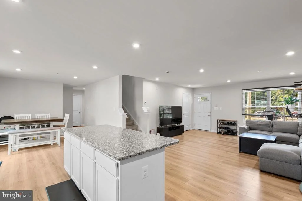 Photo of 1122 BROOKE ROAD