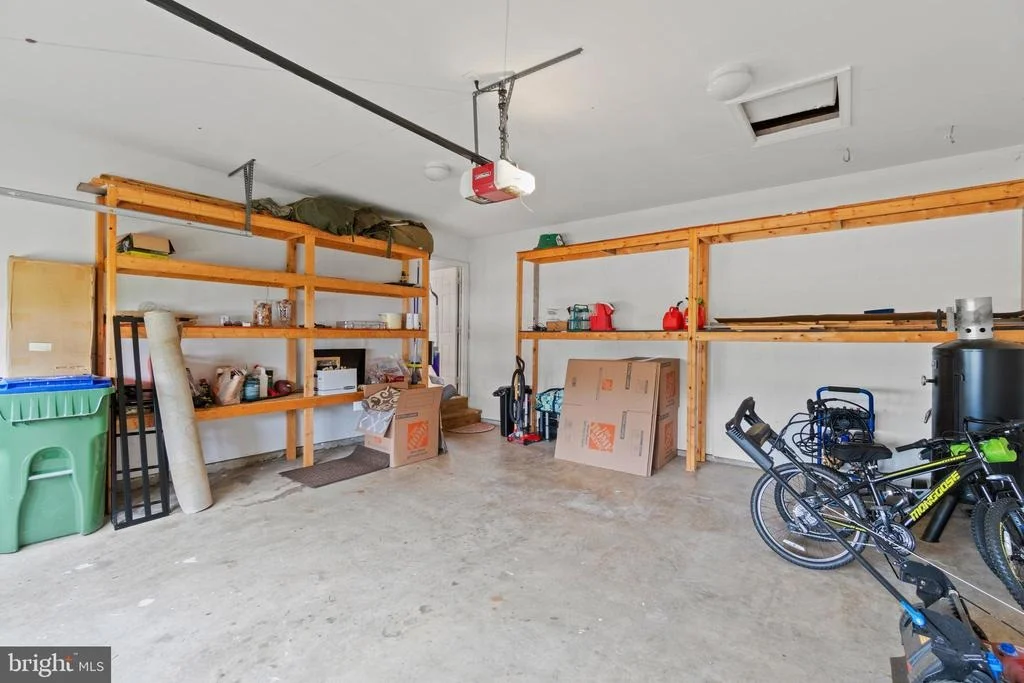 Photo of 6912 VERSAILLE DRIVE