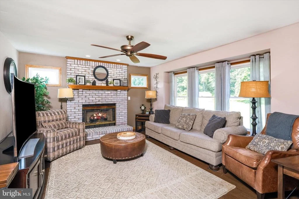 Photo of 10 TIMBER WOLF DRIVE