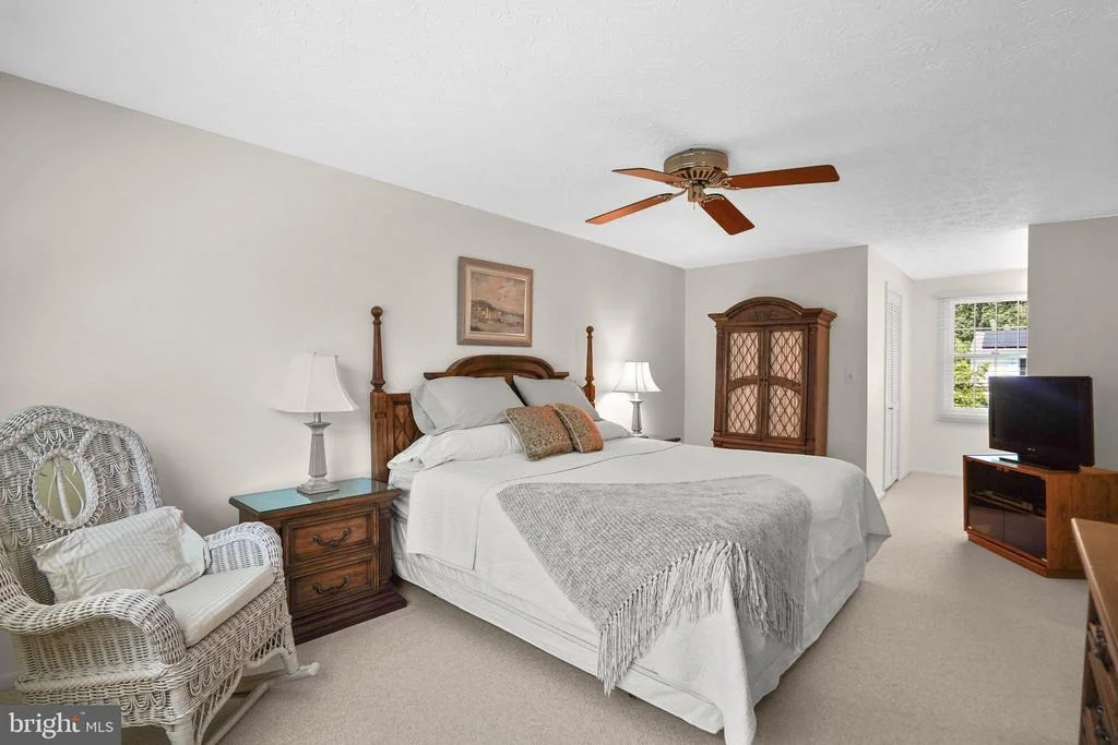 Photo of 4008 SHALLOW BROOK LANE