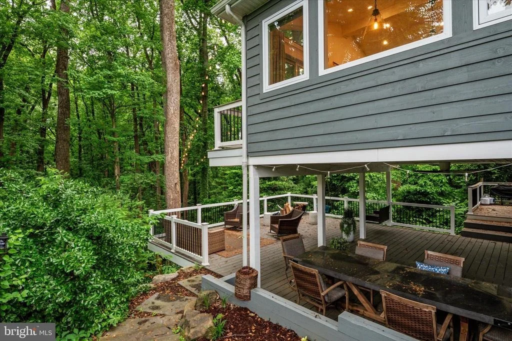 Photo of 934 N FOREST TRAIL