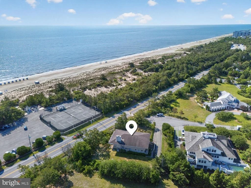 Photo of 1 TIDEWATERS ROAD