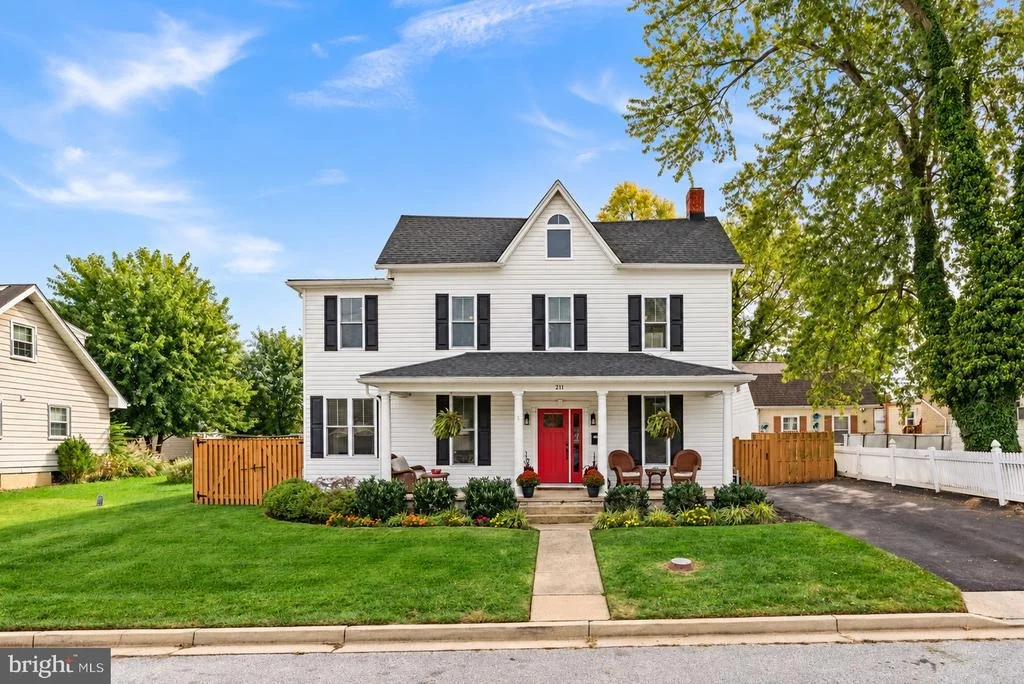 Photo of 211 HAZEL AVENUE