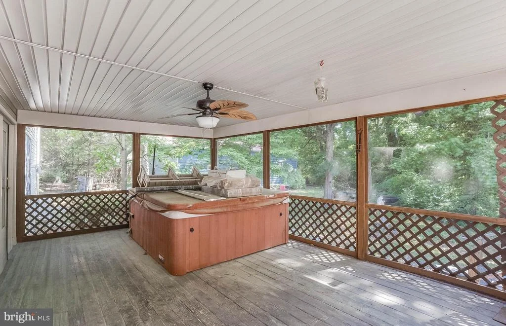 Photo of 28011 LINE ROAD