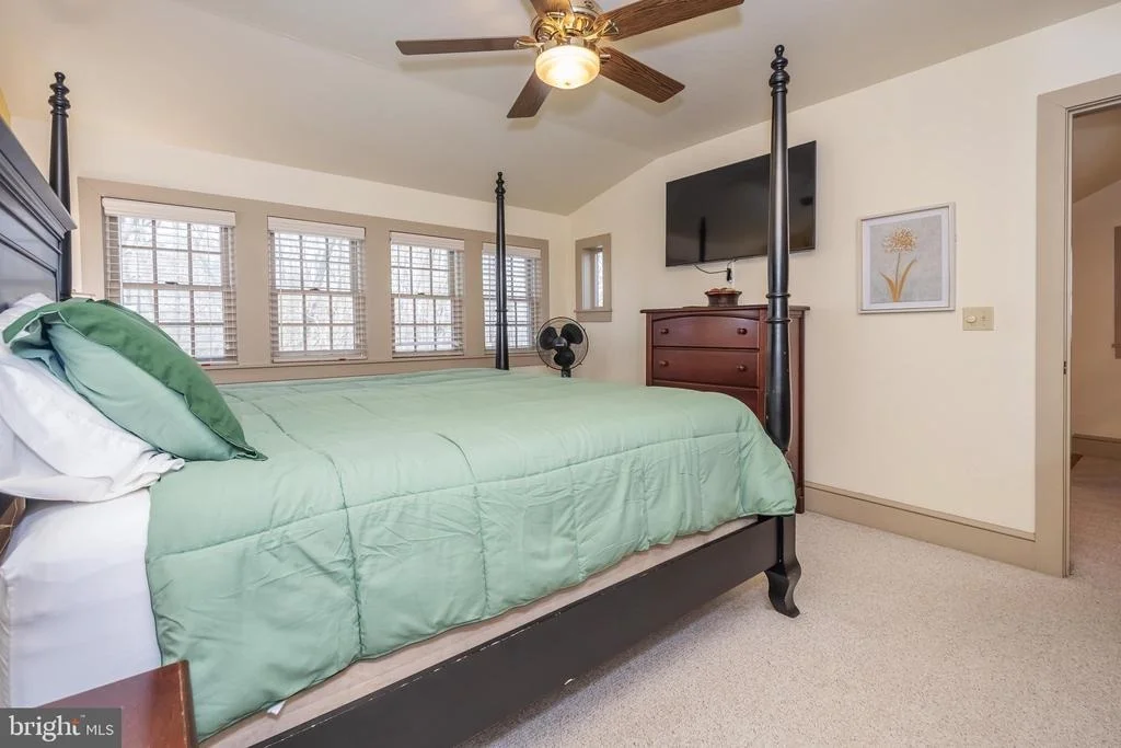 Photo of 726 SUNSET RIDGE DRIVE
