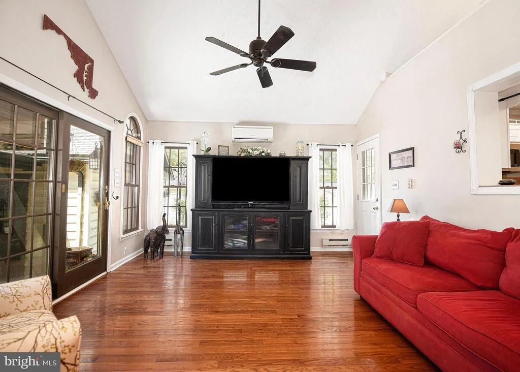 Photo of 1106 RED PUMP ROAD