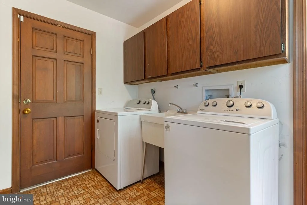 Photo of 44742 THREE COVES ROAD