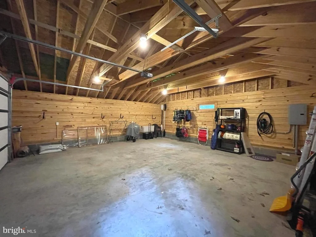 Photo of 185 HIDDEN VALLEY LANE
