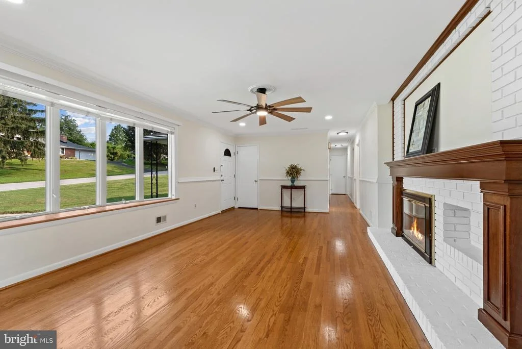 Photo of 2841 MONTCLAIR DRIVE