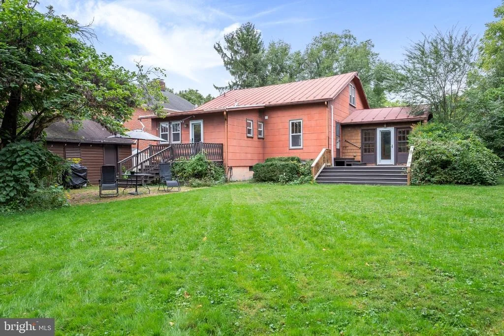Photo of 618 WILSON PLACE