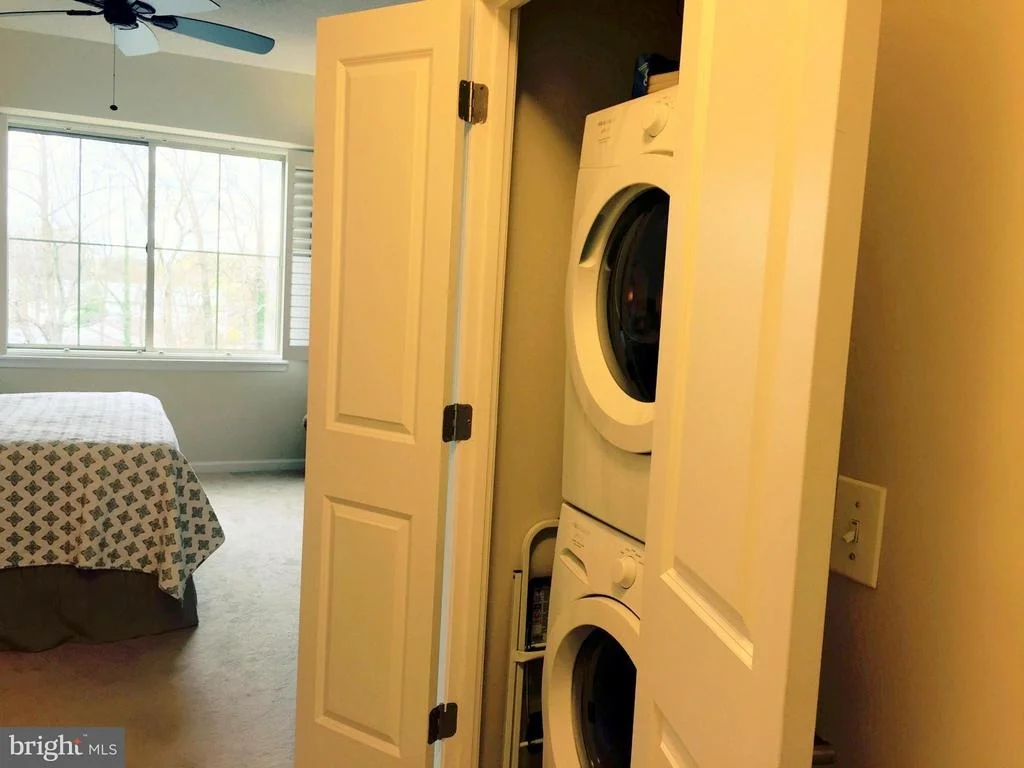 Photo of Unit 205 at 15000 PENNFIELD CIRCLE