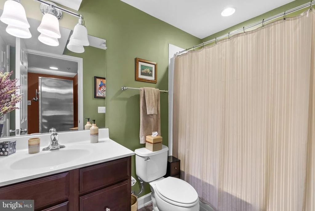 Photo of 7239 WINDSOR LANE