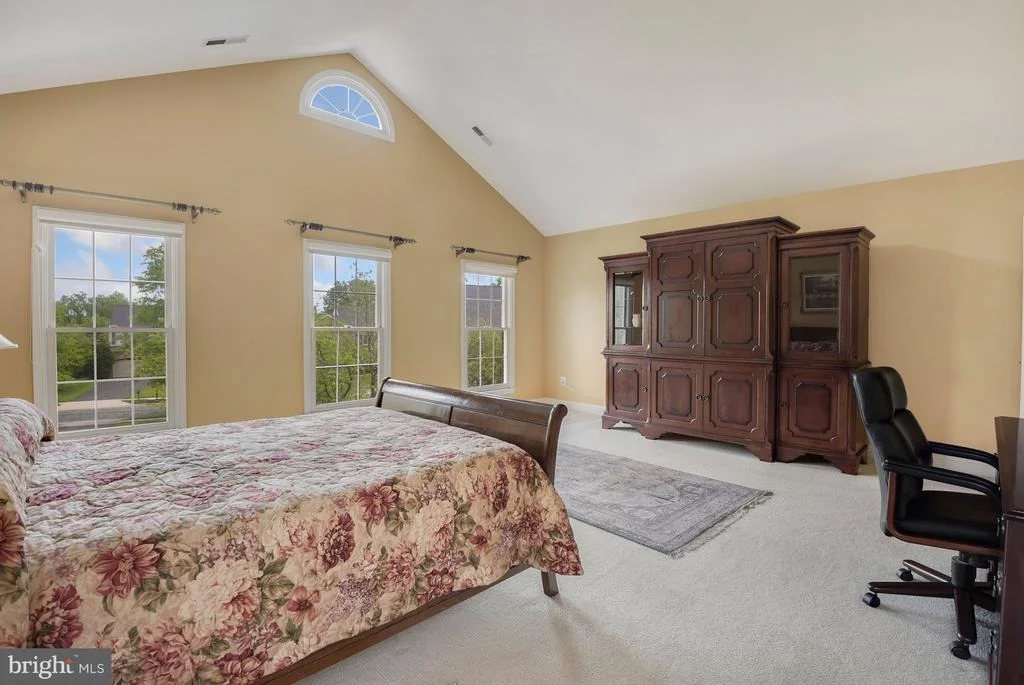 Photo of 10720 CLOVERBROOKE DRIVE