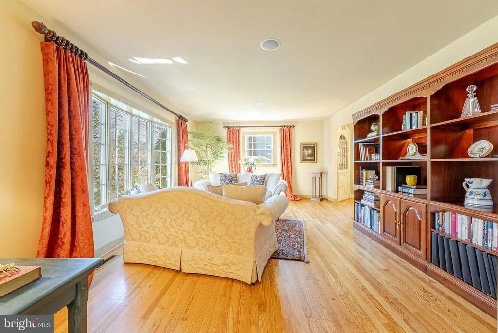 Photo of 2510 JONATHAN ROAD
