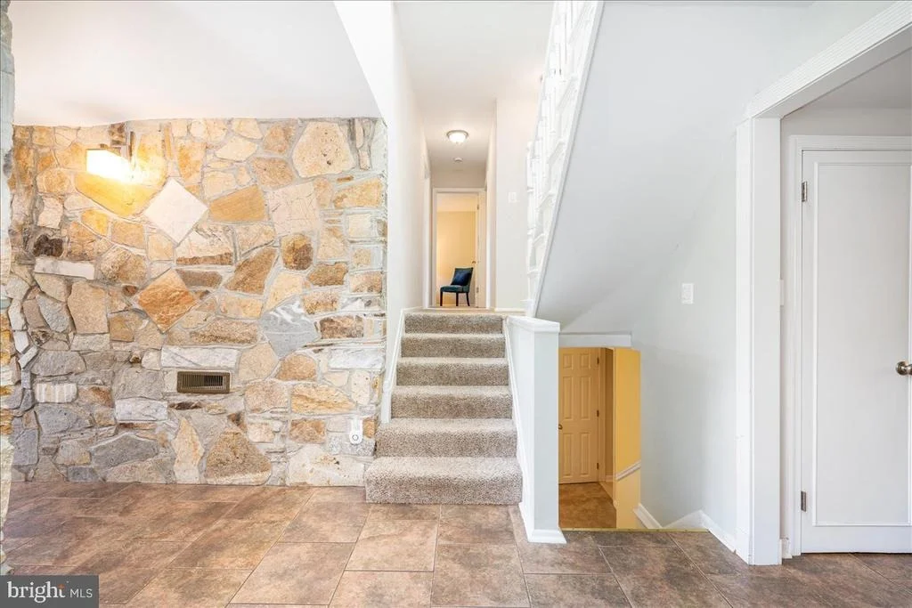 Photo of 708 HOBBS DRIVE