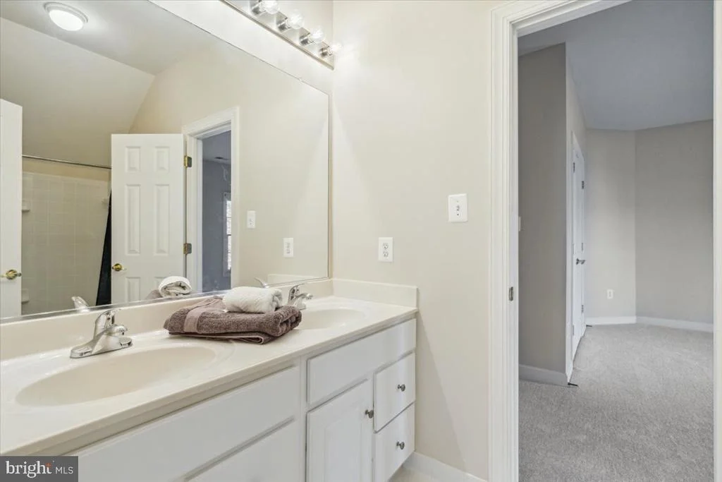 Photo of 9315 ELGIN LANE