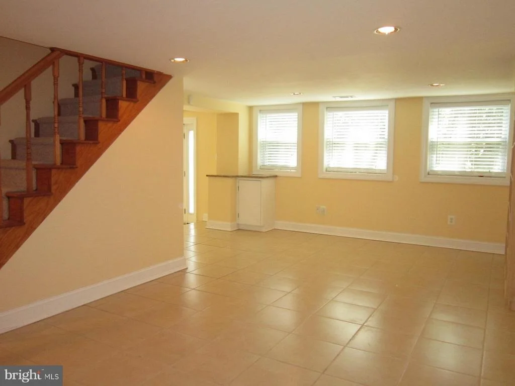 Photo of 9103 KINGSBURY DRIVE