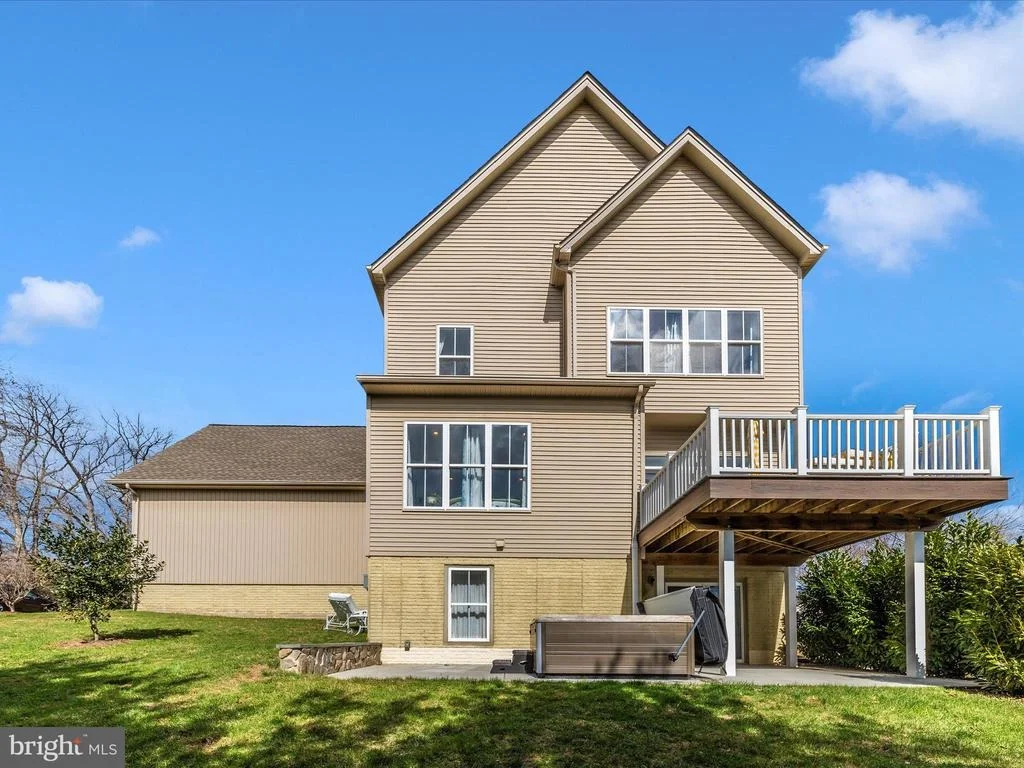 Photo of 12600 RUNNING BROOK DRIVE