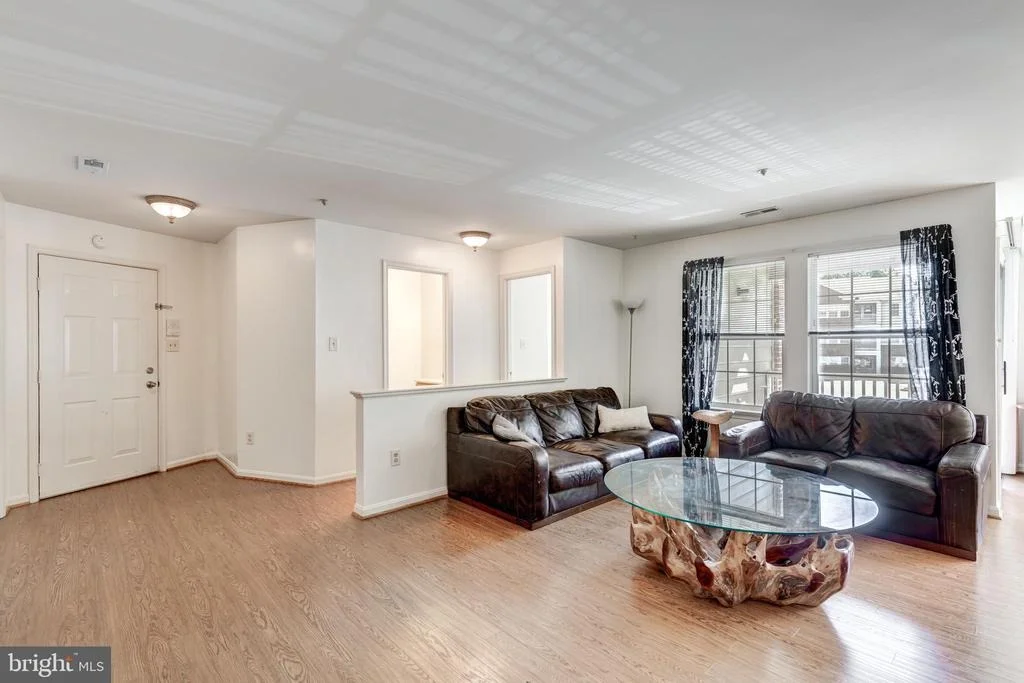 Photo of Unit 2A at 2406 DOMINION DRIVE